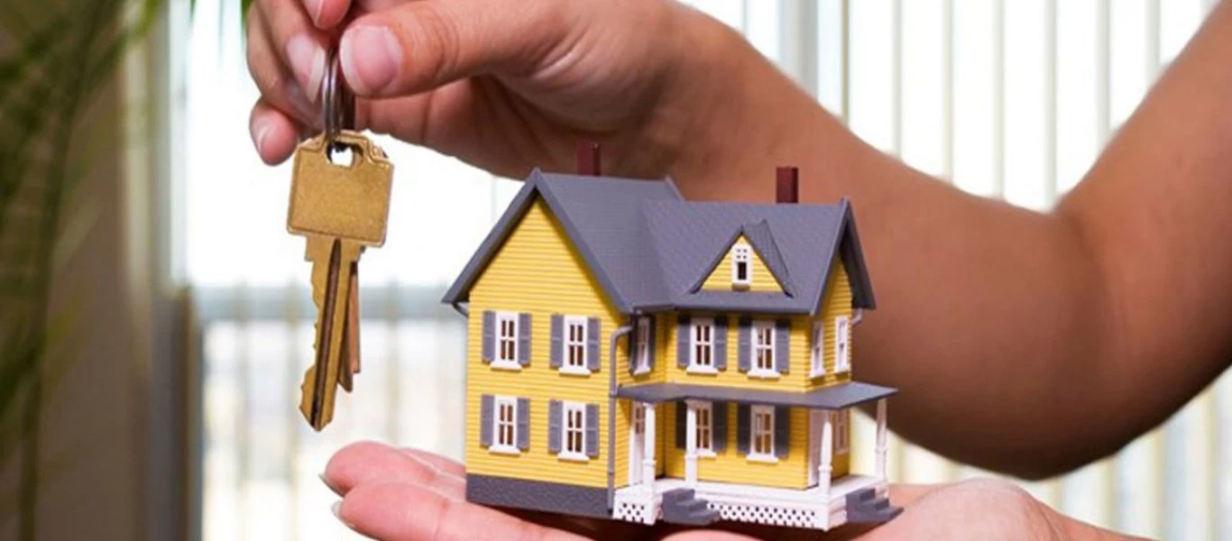 Ηλεκτρονική μεταβίβαση ακινήτων: Διαμαρτύρονται οι συμβολαιογράφοι - «Επιτάχυνση ή αργοπορία;»